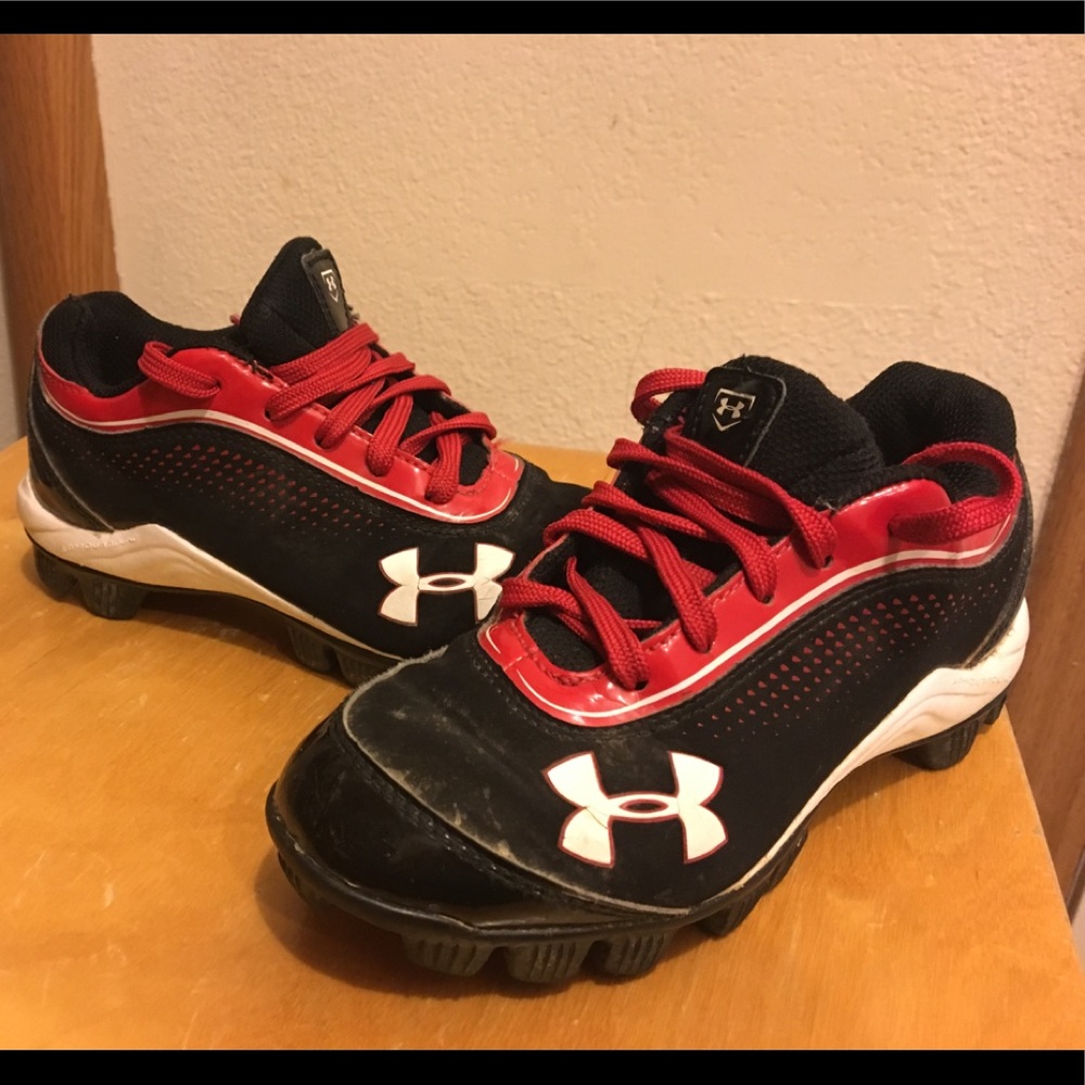 Under armour toddler cleats 12